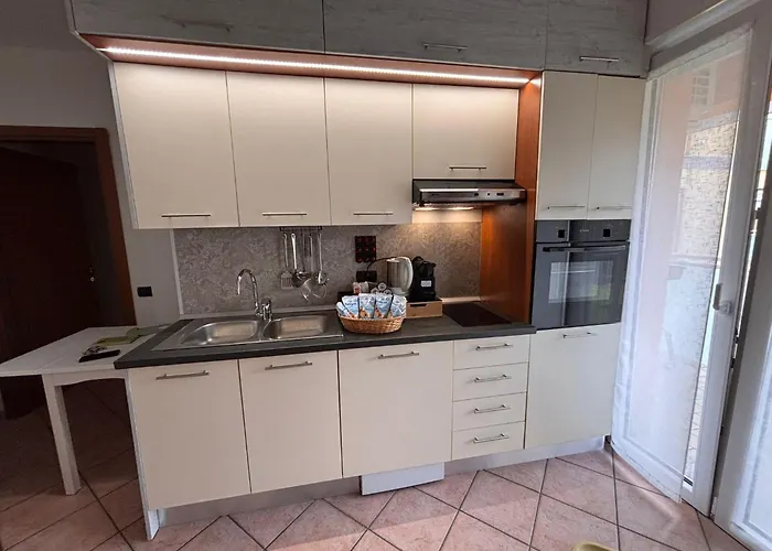 Semesterbostad Itm Lakeside *